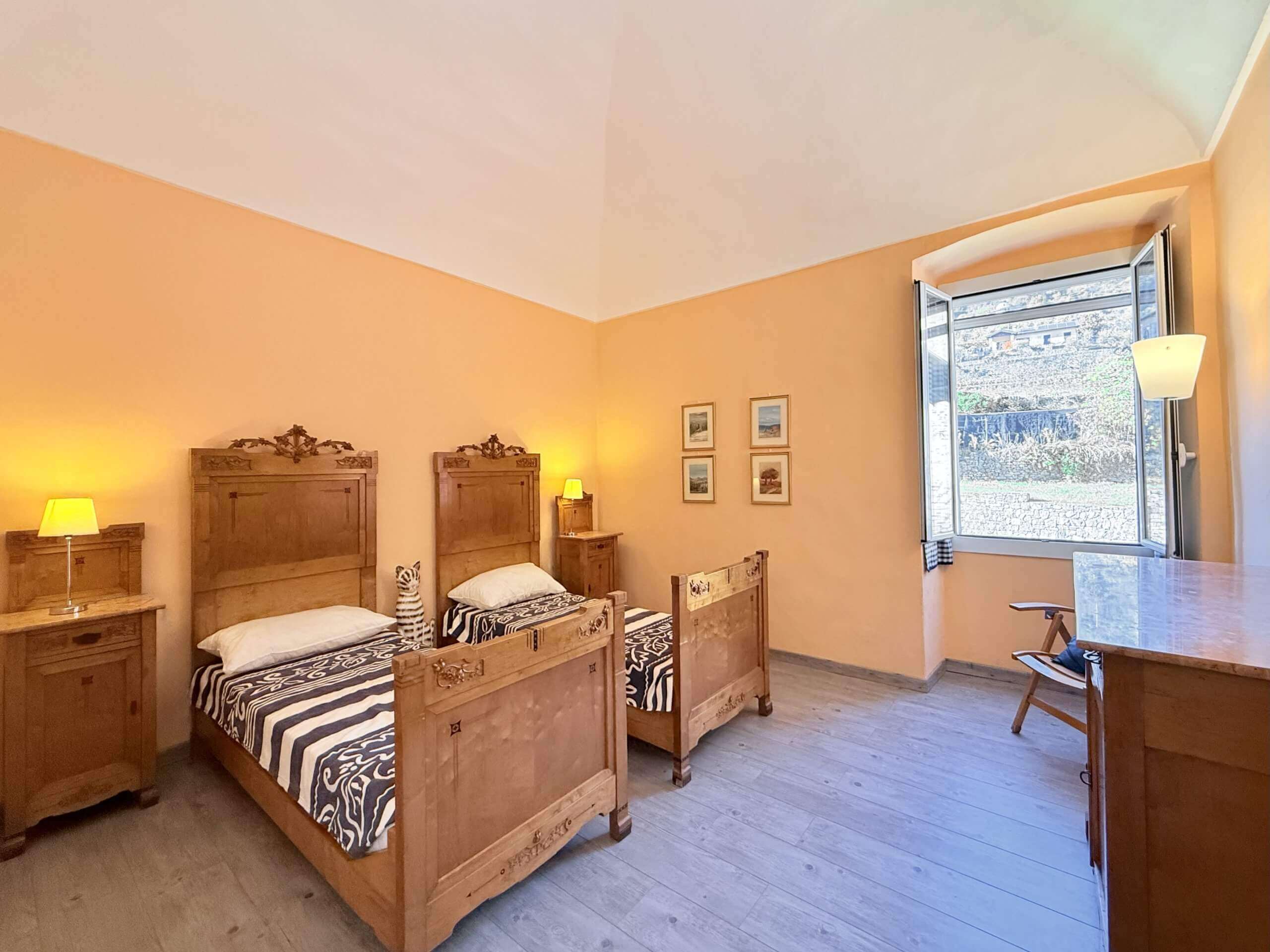 DA_1054_DA_TERRA-ITALIA-IMMOBILIEN_REAL-ESTATE_DOLCEACQUA_VILLAGE-FLAT_FOR-SALE_07-scaled