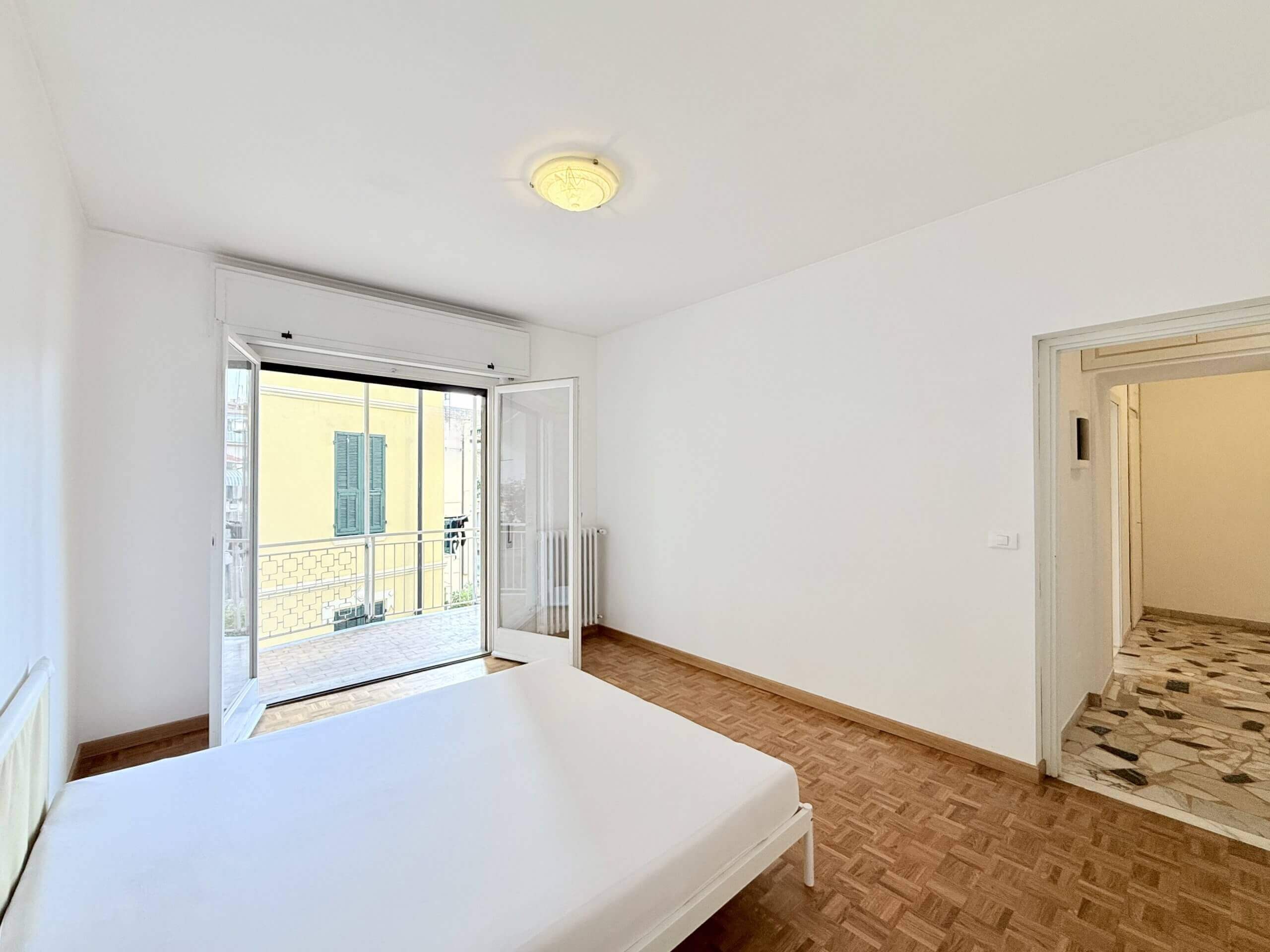 SR_1055_TERRA_ITALIA_IMMOBILIEN_REAL-ESTATE_SANREMO_APARTMENT_FOR-SALE_07-scaled
