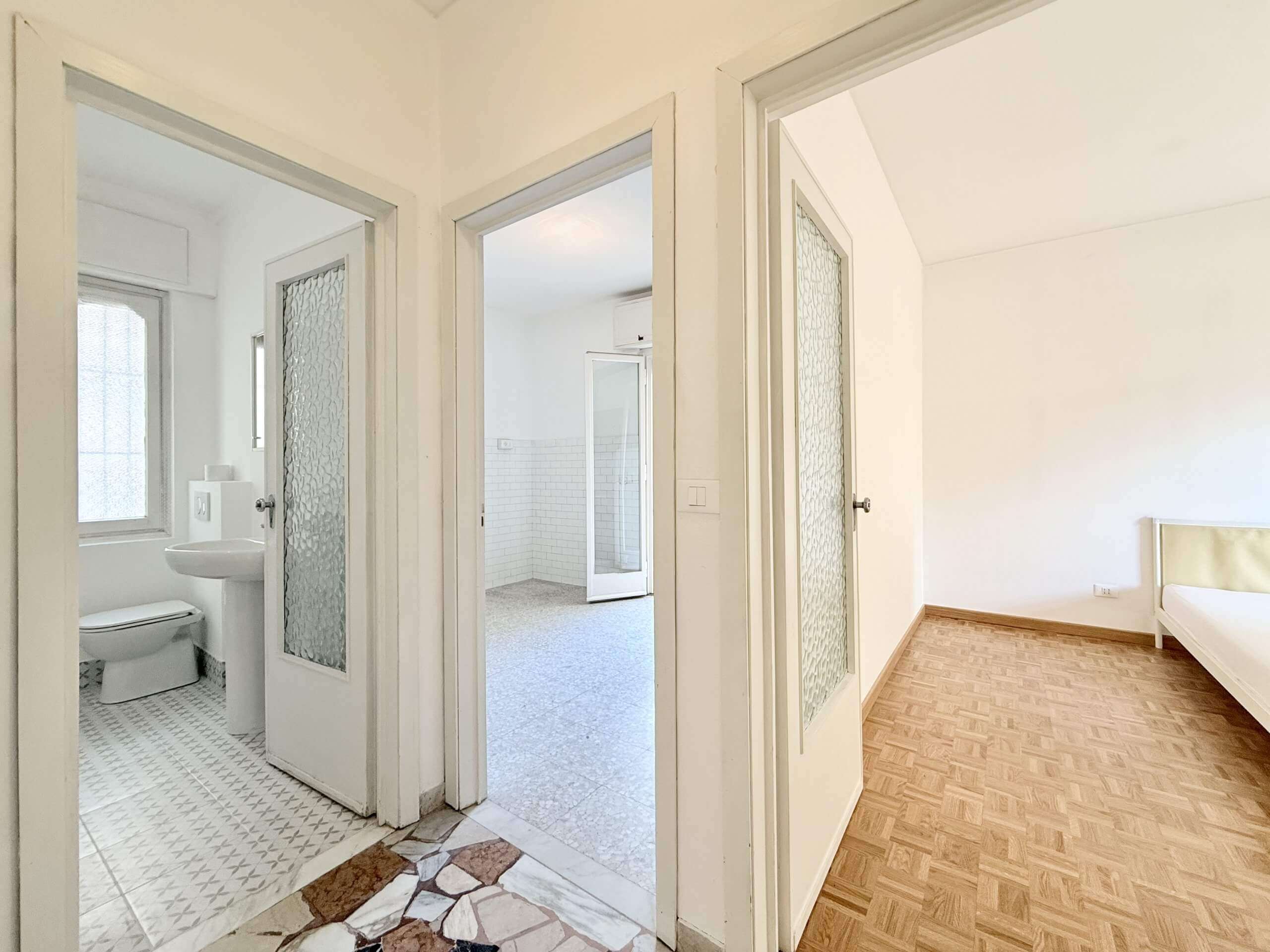 SR_1055_TERRA_ITALIA_IMMOBILIEN_REAL-ESTATE_SANREMO_APARTMENT_FOR-SALE_08-scaled