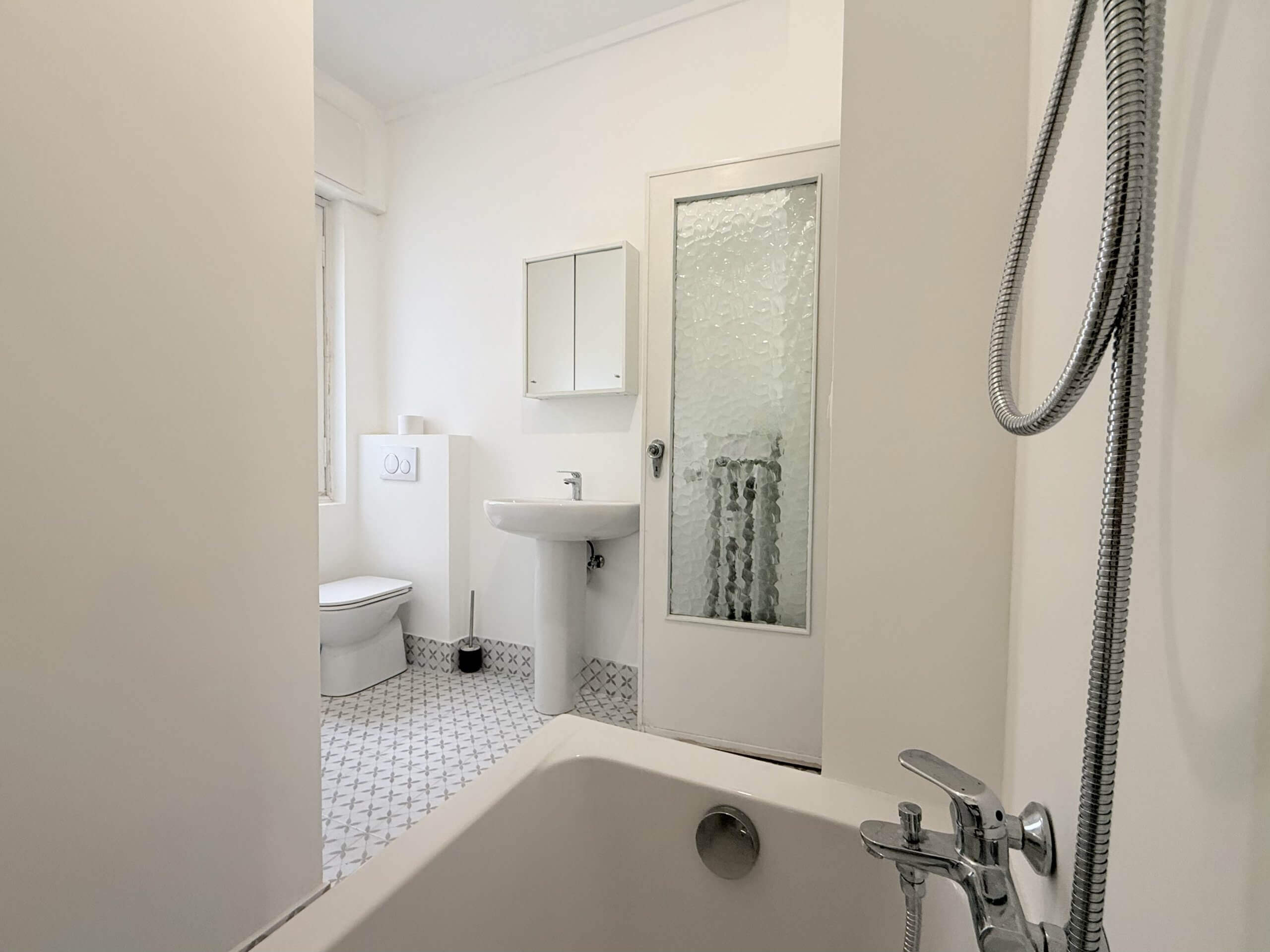 SR_1055_TERRA_ITALIA_IMMOBILIEN_REAL-ESTATE_SANREMO_APARTMENT_FOR-SALE_09-scaled
