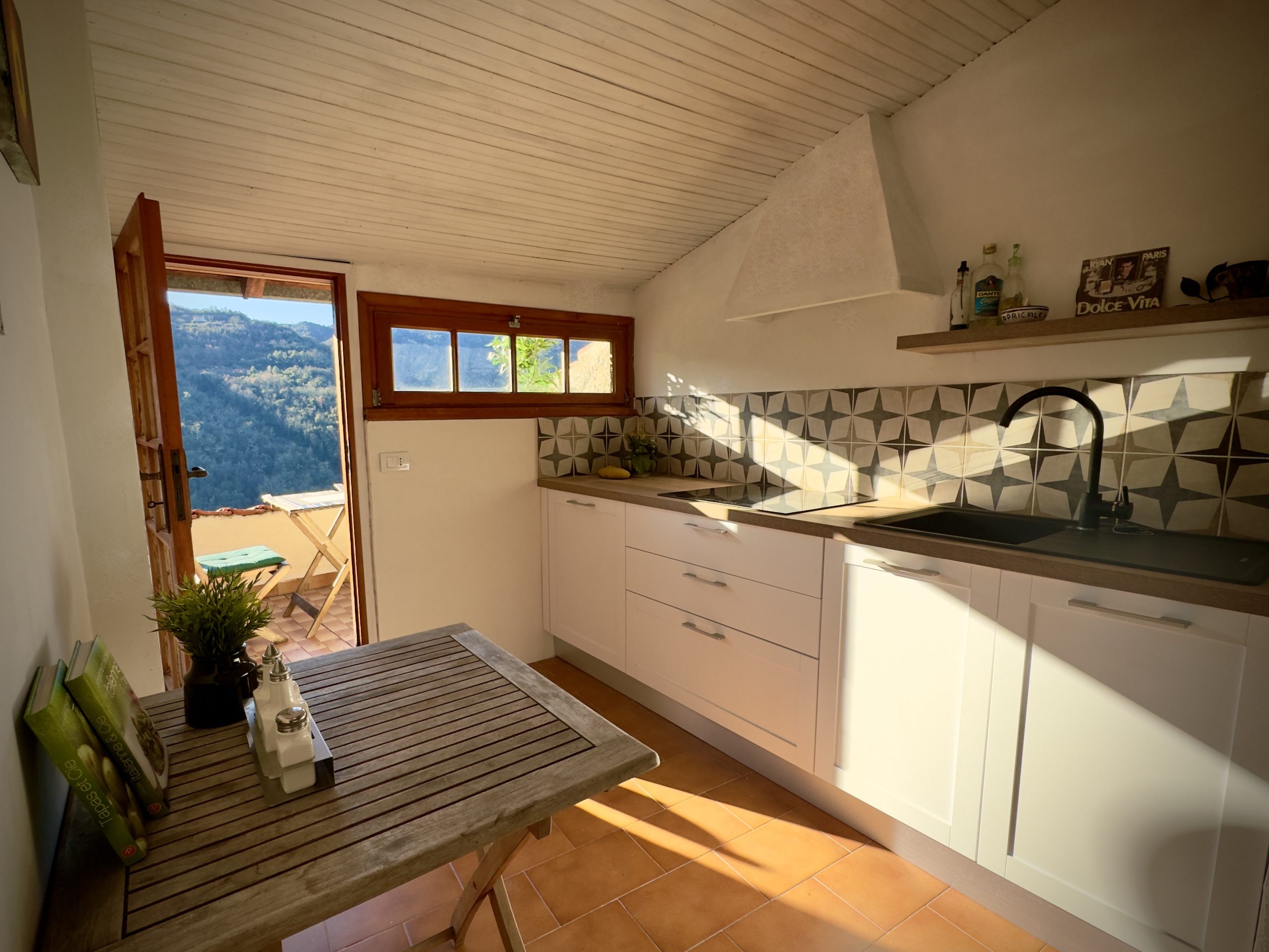 AP-992-2-Cucina-1-scaled