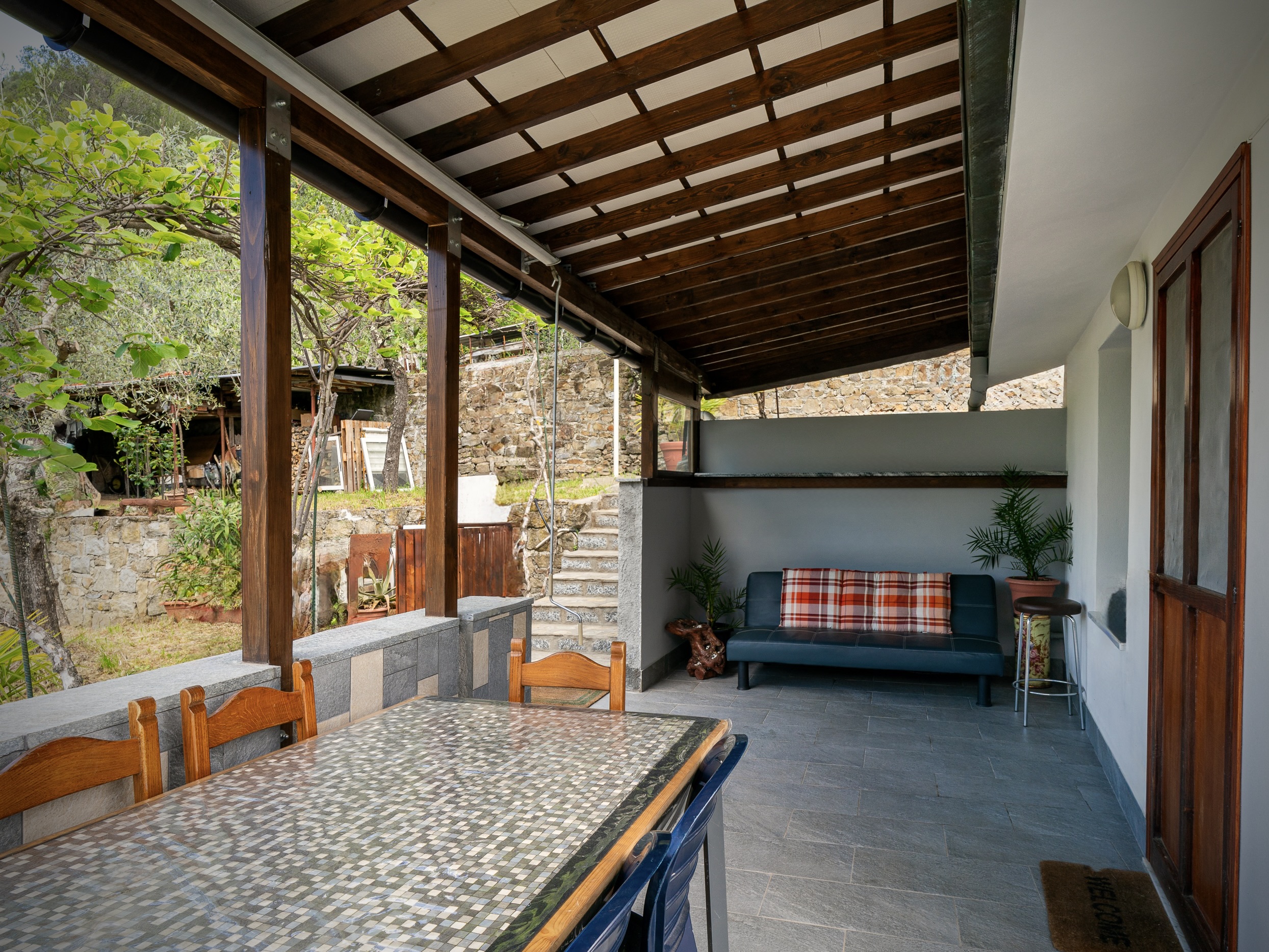 AP1009_05-TERRA-ITALIA-IMMOBILIEN_TERRA-ITALIA-IMMOBILIEN_LIGURIEN_APRICALE_COUNTRY-HOUSE_OLIVE-GROVE