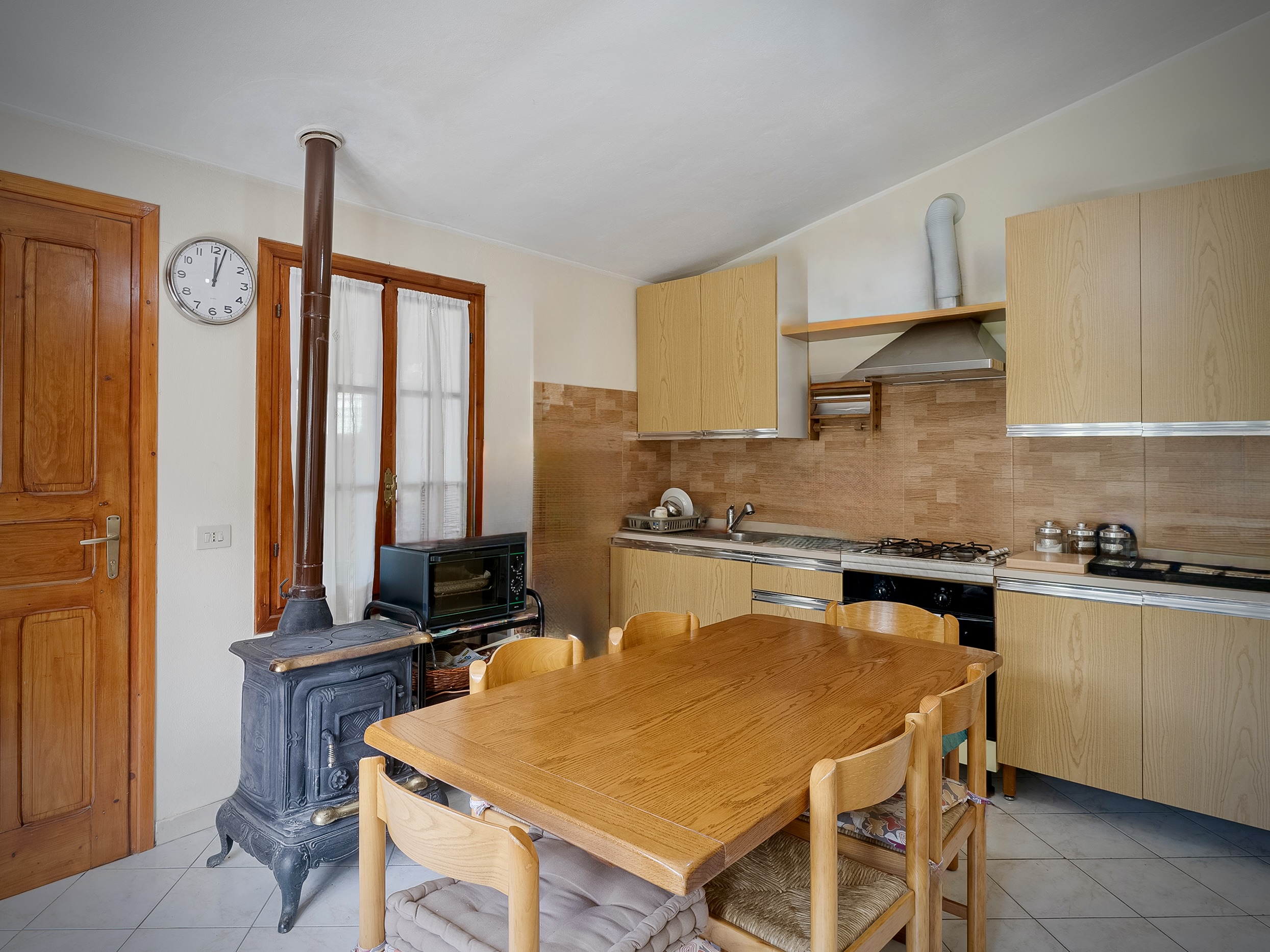 AP1009_08-TERRA-ITALIA-IMMOBILIEN_TERRA-ITALIA-IMMOBILIEN_LIGURIEN_APRICALE_COUNTRY-HOUSE_OLIVE-GROVE