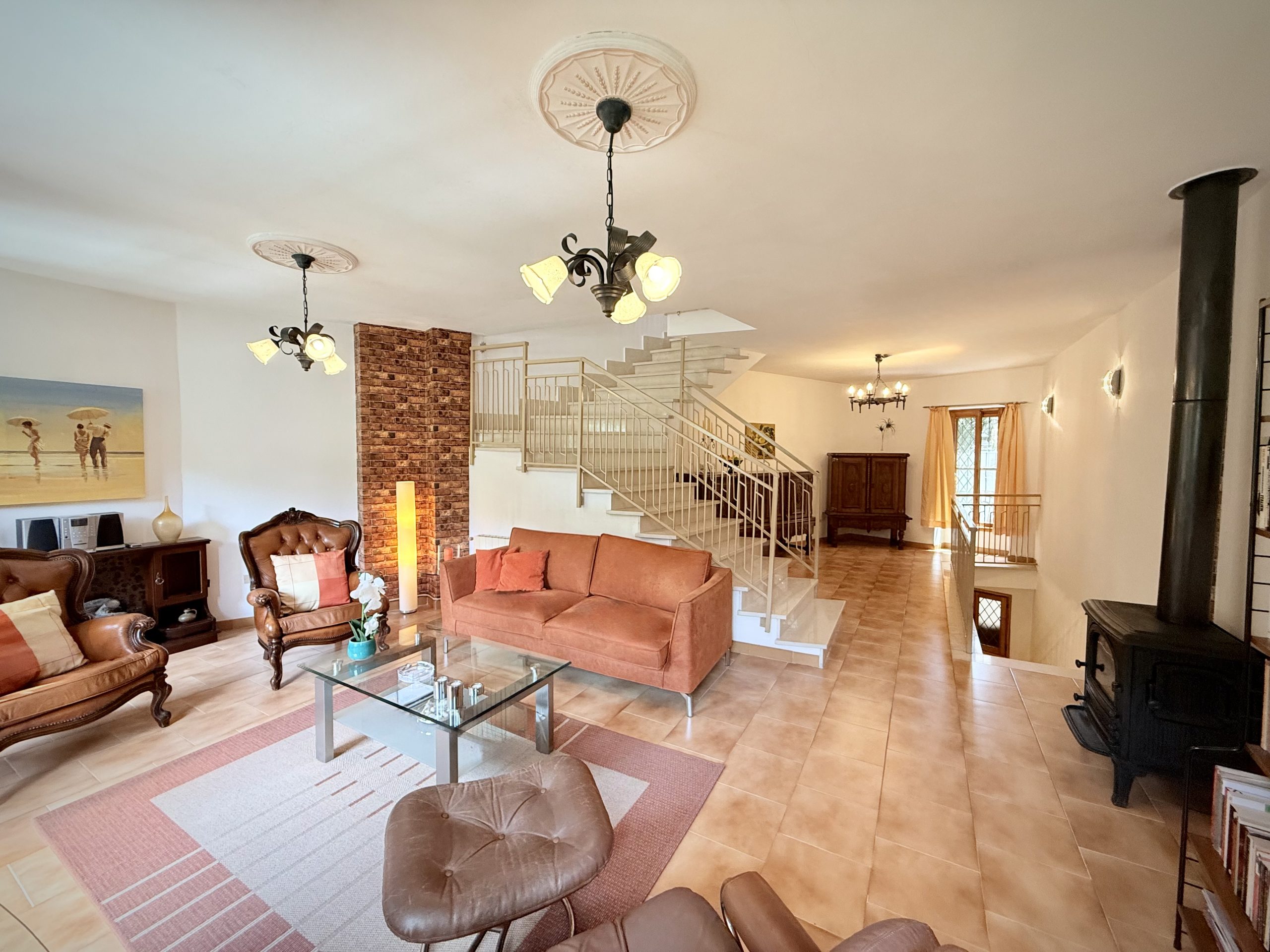 AP_1017_TERRA-ITALIA-IMMOBILIEN_LIGURIEN_APRICALE_VILLAGE-FLAT_FOR_SALE_07-scaled