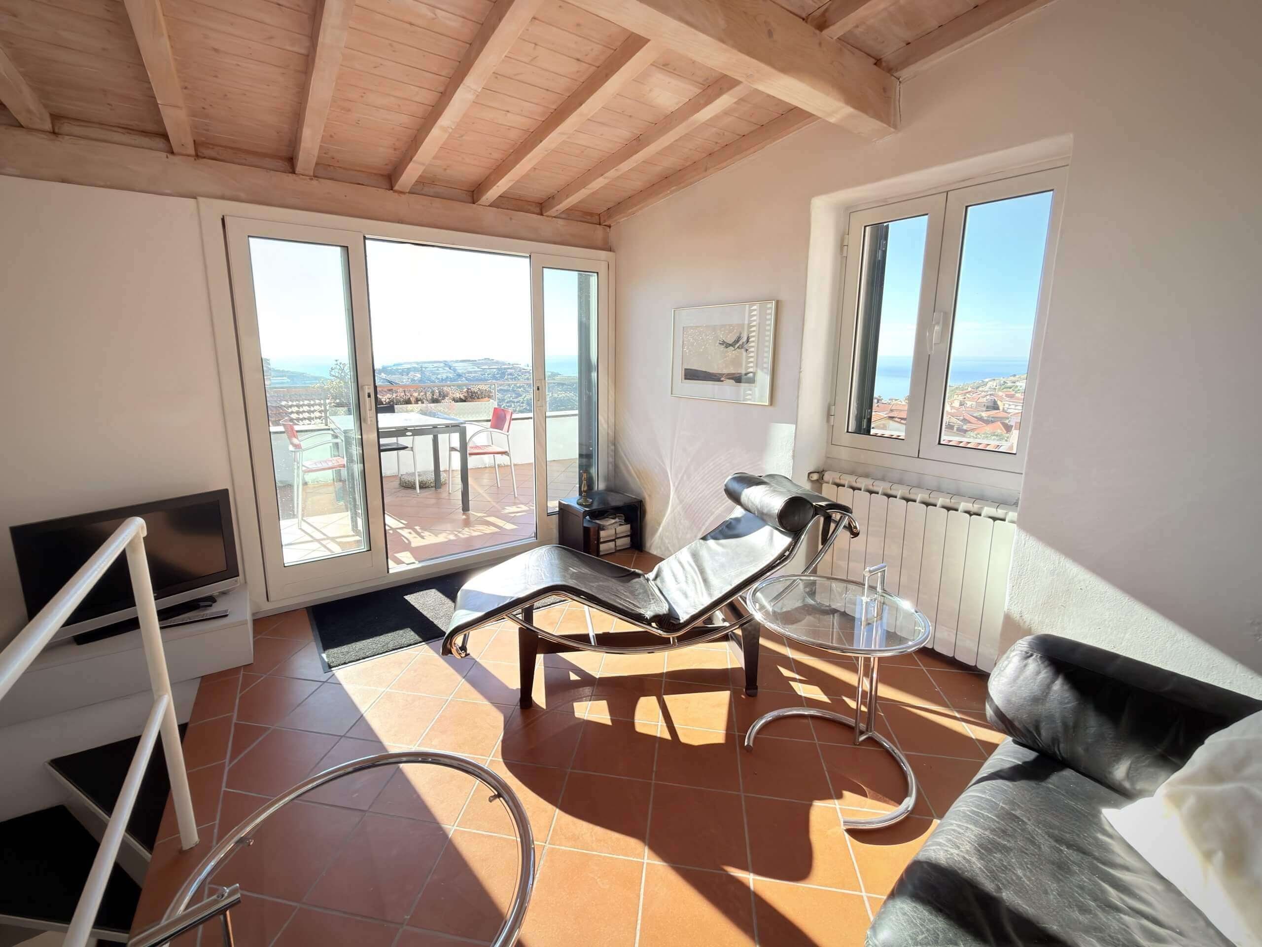 AT_1051_TERRA_ITALIA_IMMOBILIEN_REAL-ESTATE_FOR-SALE_VILLAGE-HOUSE_VALLE-ARGENTINA_POMPEIANA_06-scaled