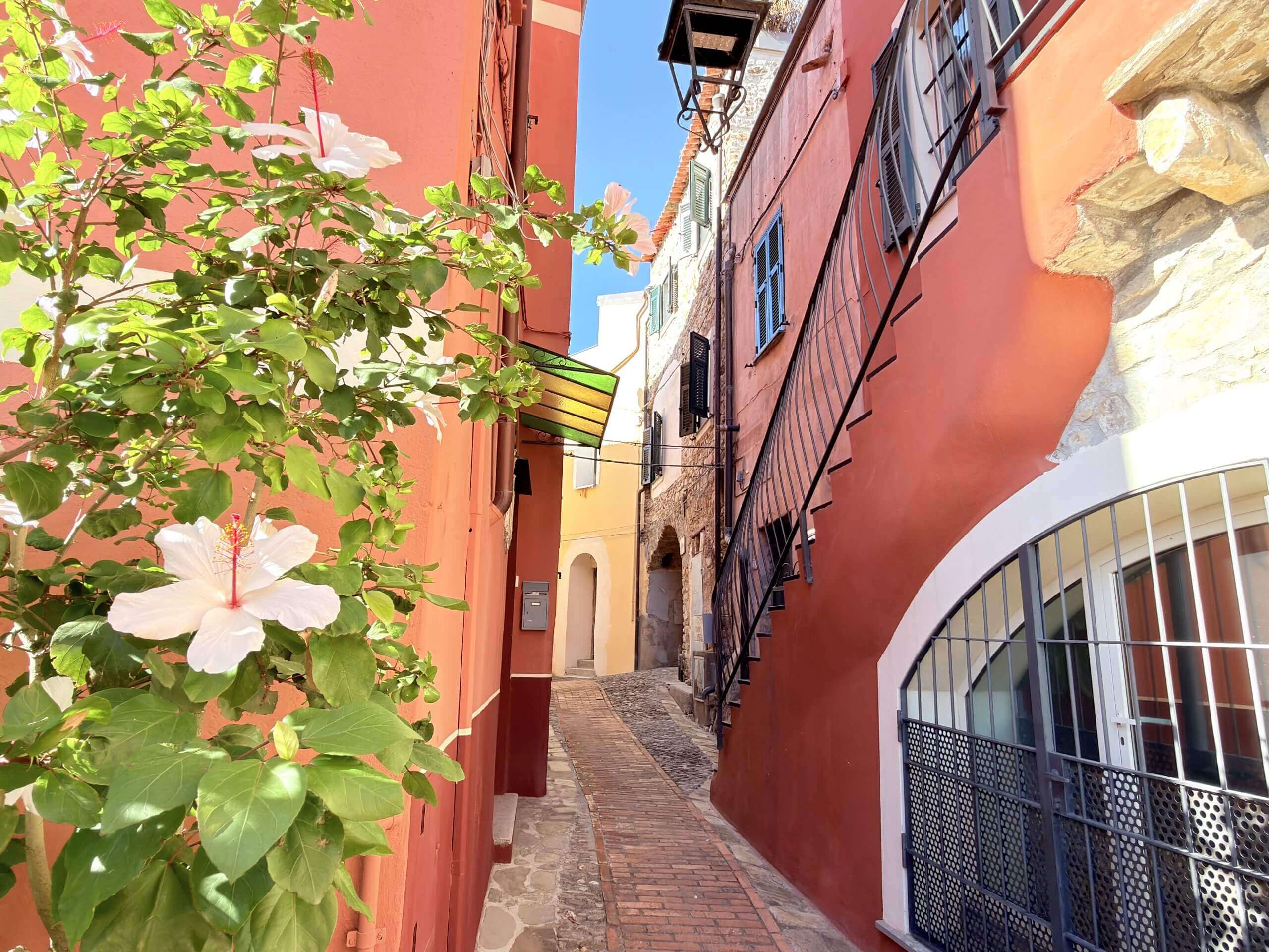 AT_1051_TERRA_ITALIA_IMMOBILIEN_REAL-ESTATE_FOR-SALE_VILLAGE-HOUSE_VALLE-ARGENTINA_POMPEIANA_14-scaled