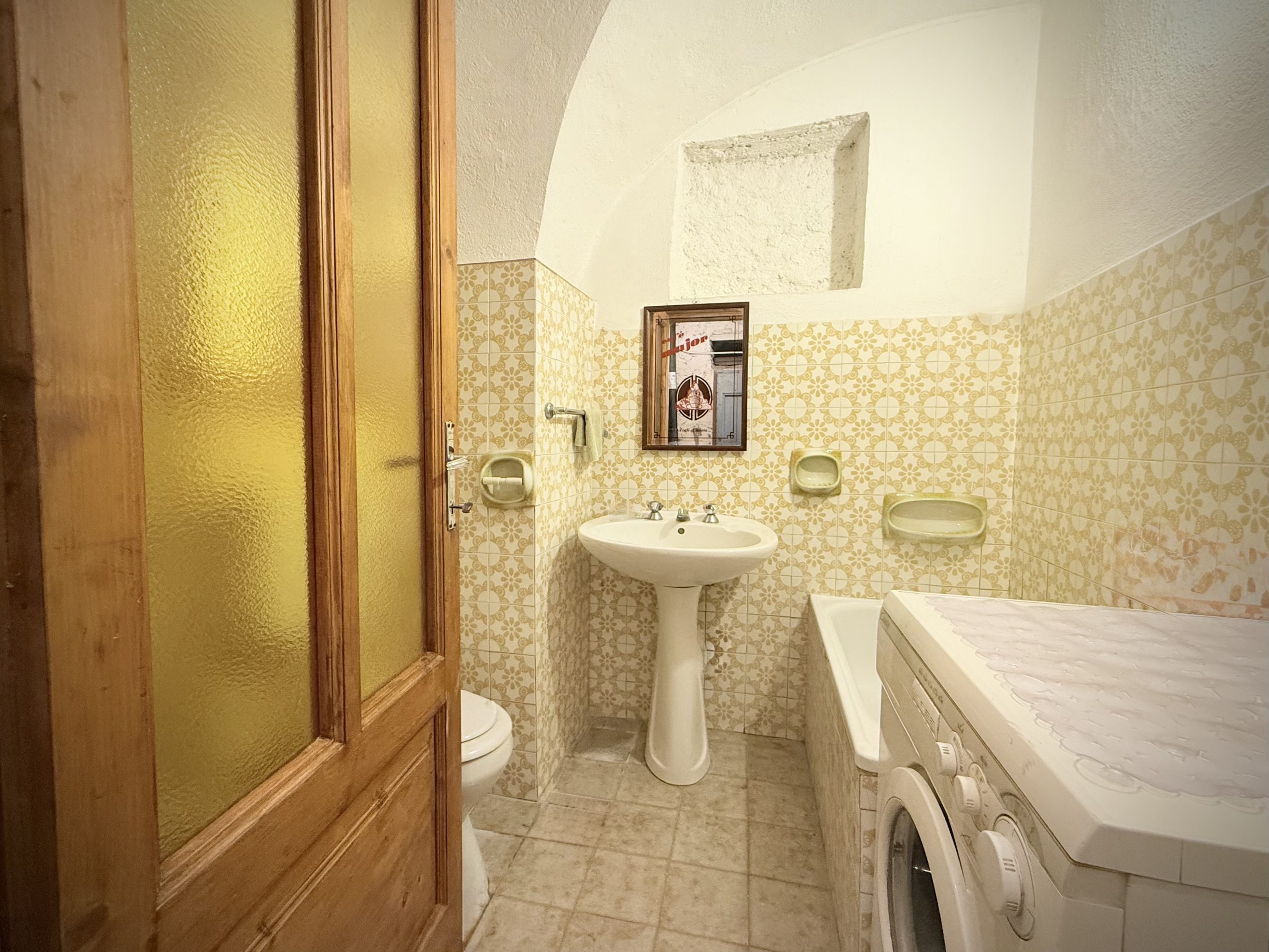 DA1020_08_TERRA-ITALIA-IMMOBILIEN_REAL-ESTATE_DOLCEACQUA_VILLAGE-FLAT_FOR-SALE-scaled