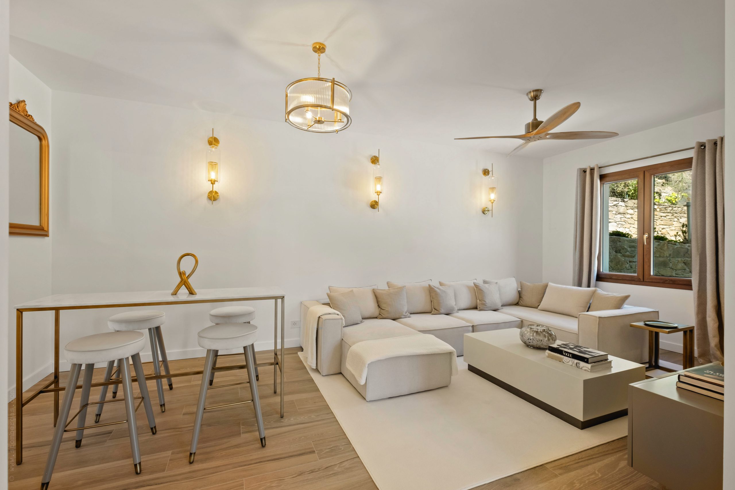 DA_1023_TERRA-ITALIA-IMMOBILIEN_REAL-ESTATE_DOLCEACQUA_VILLA_FOR-SALE_07-scaled