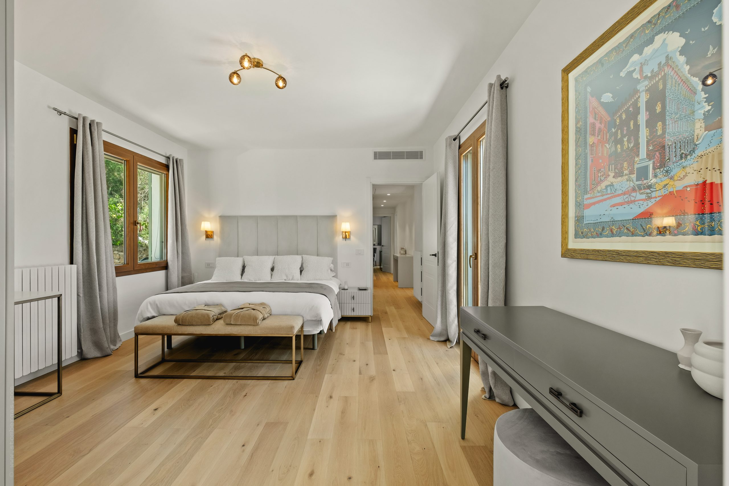 DA_1023_TERRA-ITALIA-IMMOBILIEN_REAL-ESTATE_DOLCEACQUA_VILLA_FOR-SALE_09-scaled