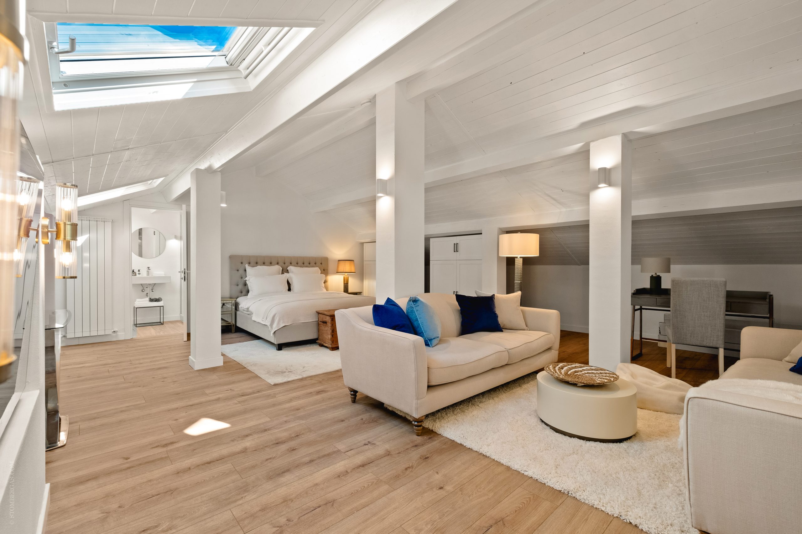 DA_1023_TERRA-ITALIA-IMMOBILIEN_REAL-ESTATE_DOLCEACQUA_VILLA_FOR-SALE_13-scaled