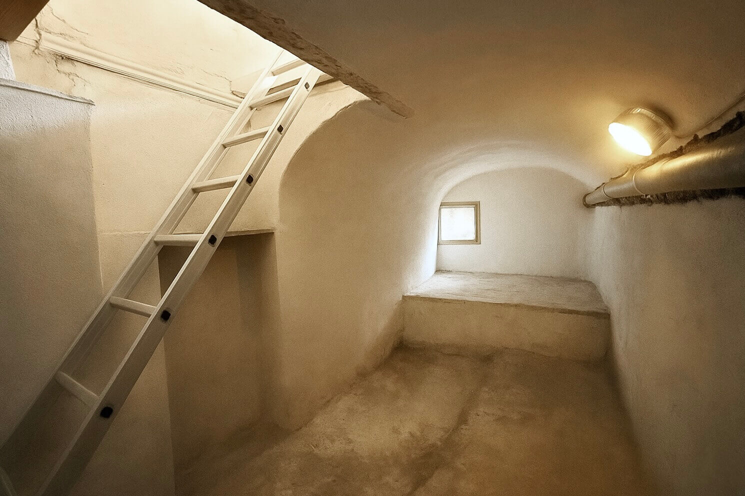 DA_1048_TERRA_ITALIA_IMOBILIEN_LIGURIEN_KELLERRAUM_DOLCEACQUA_04